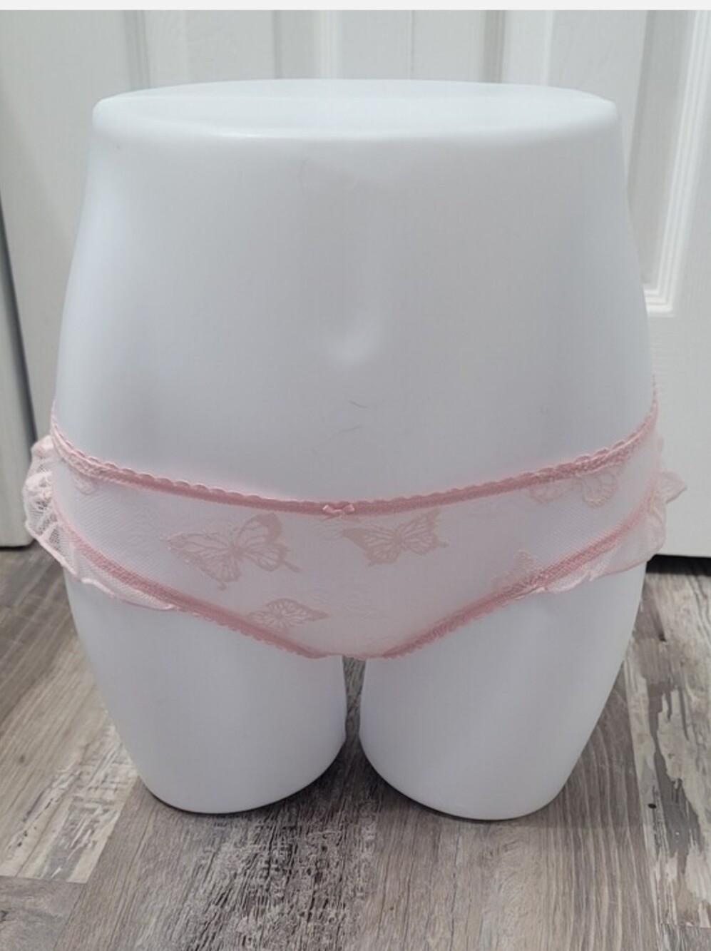Victoria's Secret The Lacie Buttergly Mesh  Flutter Thong  Panty PINK XSMALL